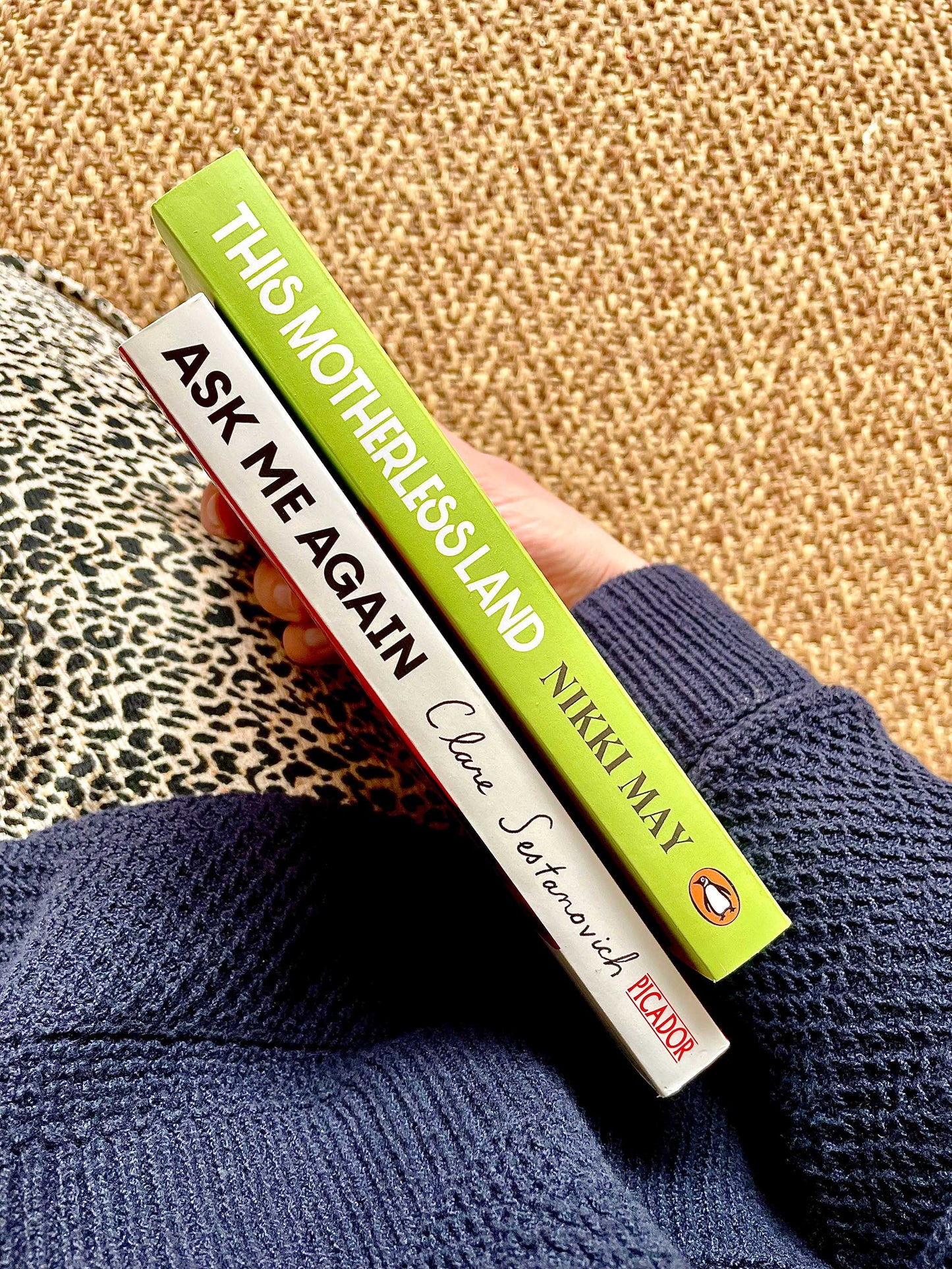 dot book club: Book bundle