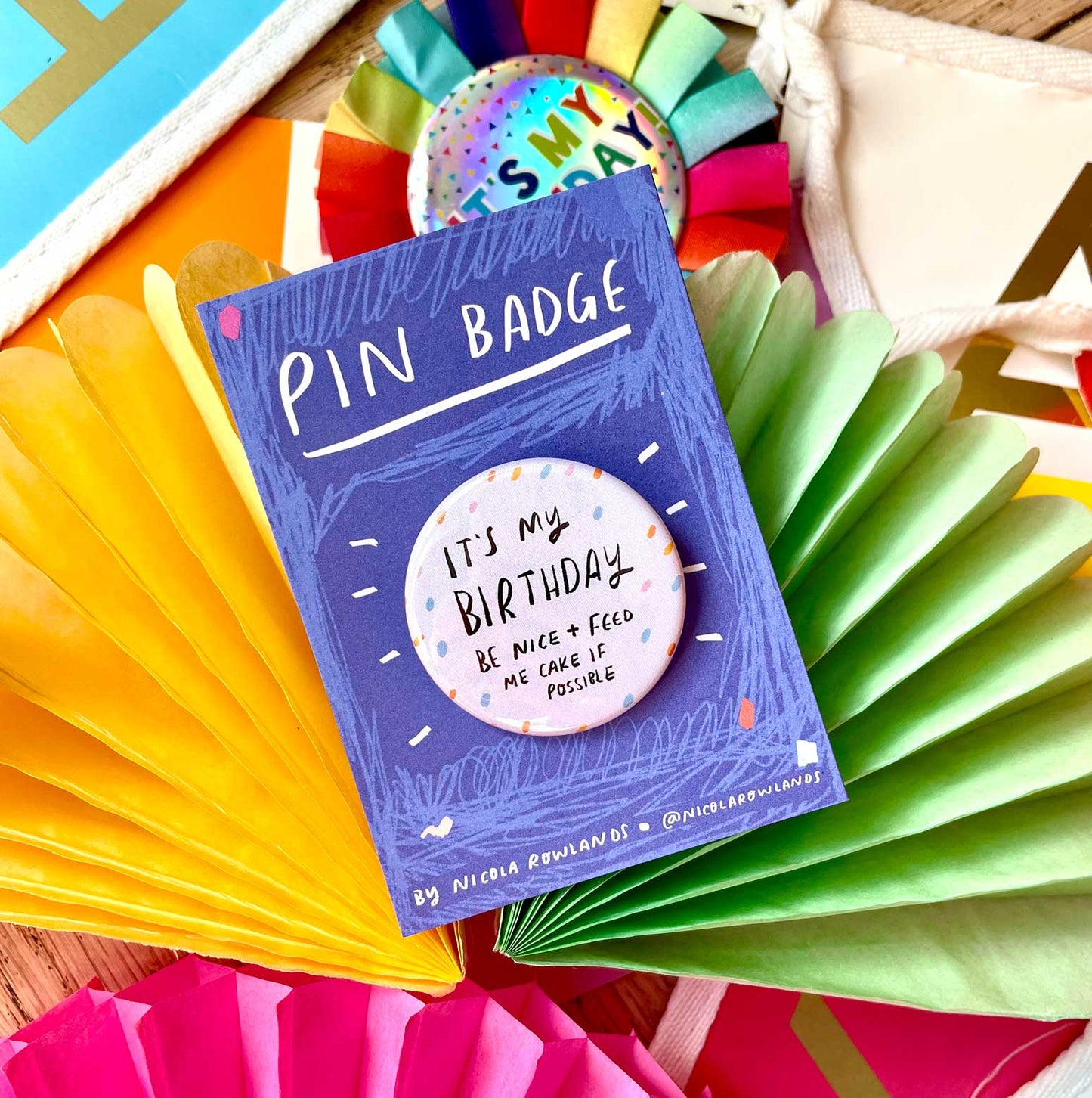 Cake birthday badge